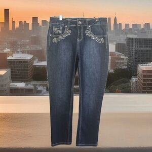 One Song embellished women's cropped jeans, size 4, medium wash blue